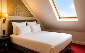 Hôtel Le Montmartre Saint Pierre